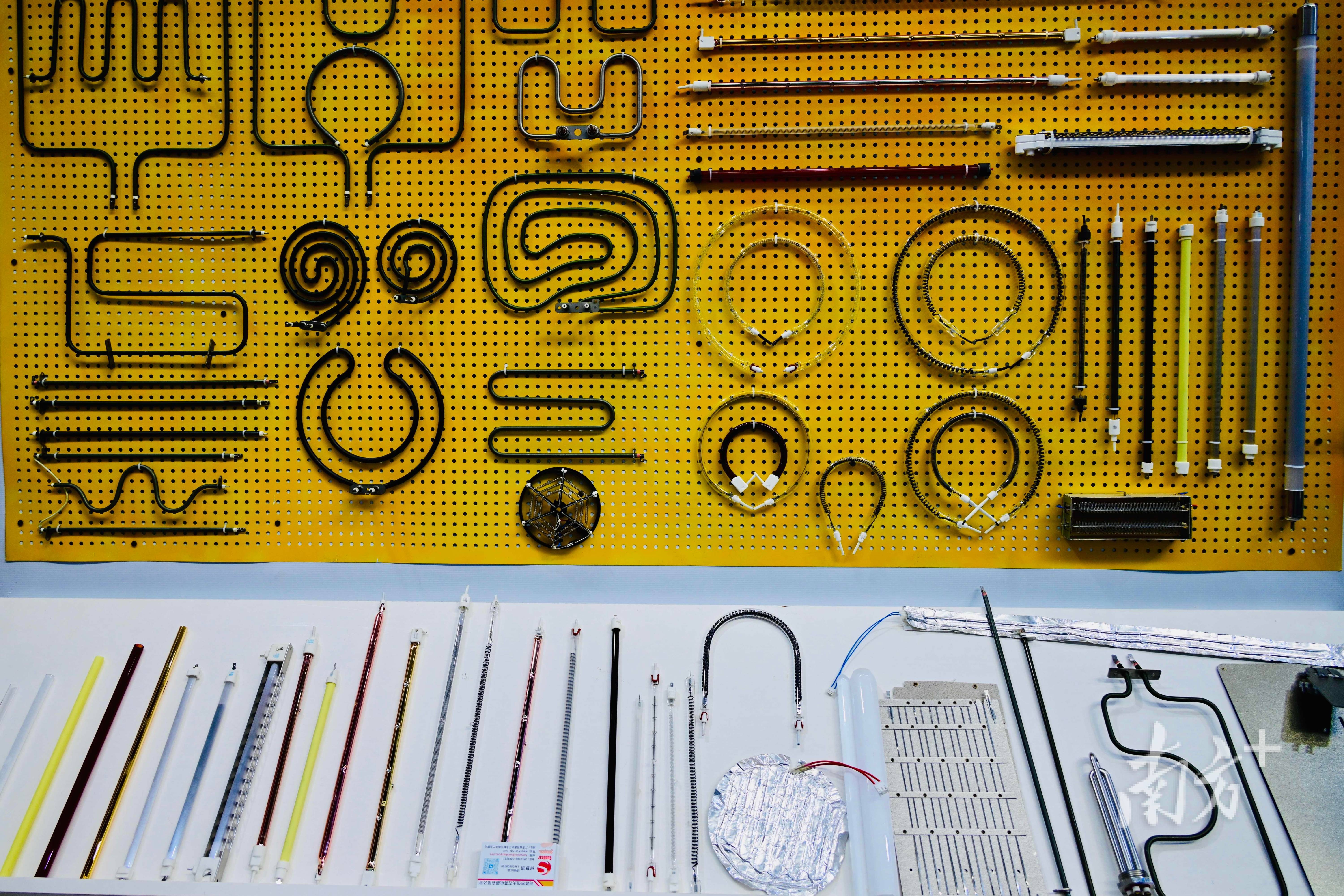 38届广交会“内外兼修”稳外贸、拓内销麻将胡了免费试玩“河源制造”亮相第1(图6) 38届广交会“内外兼修”稳外贸、拓内销麻将胡了免费试玩“河源制造”亮相第1(图6)